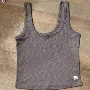 Vuori sunrise crop tank , small